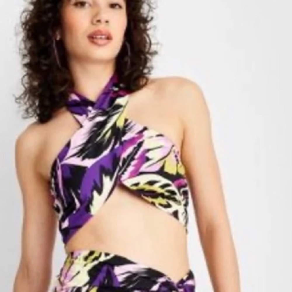 NWT Future Collective wrap neck halter Top XXS